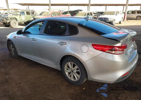 2017 Kia Optima Lx z USA, uszkodzony, nr VIN 5XXGT4L33HG173847